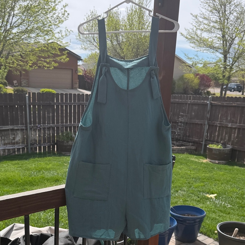 Women’s Green Short Overalls